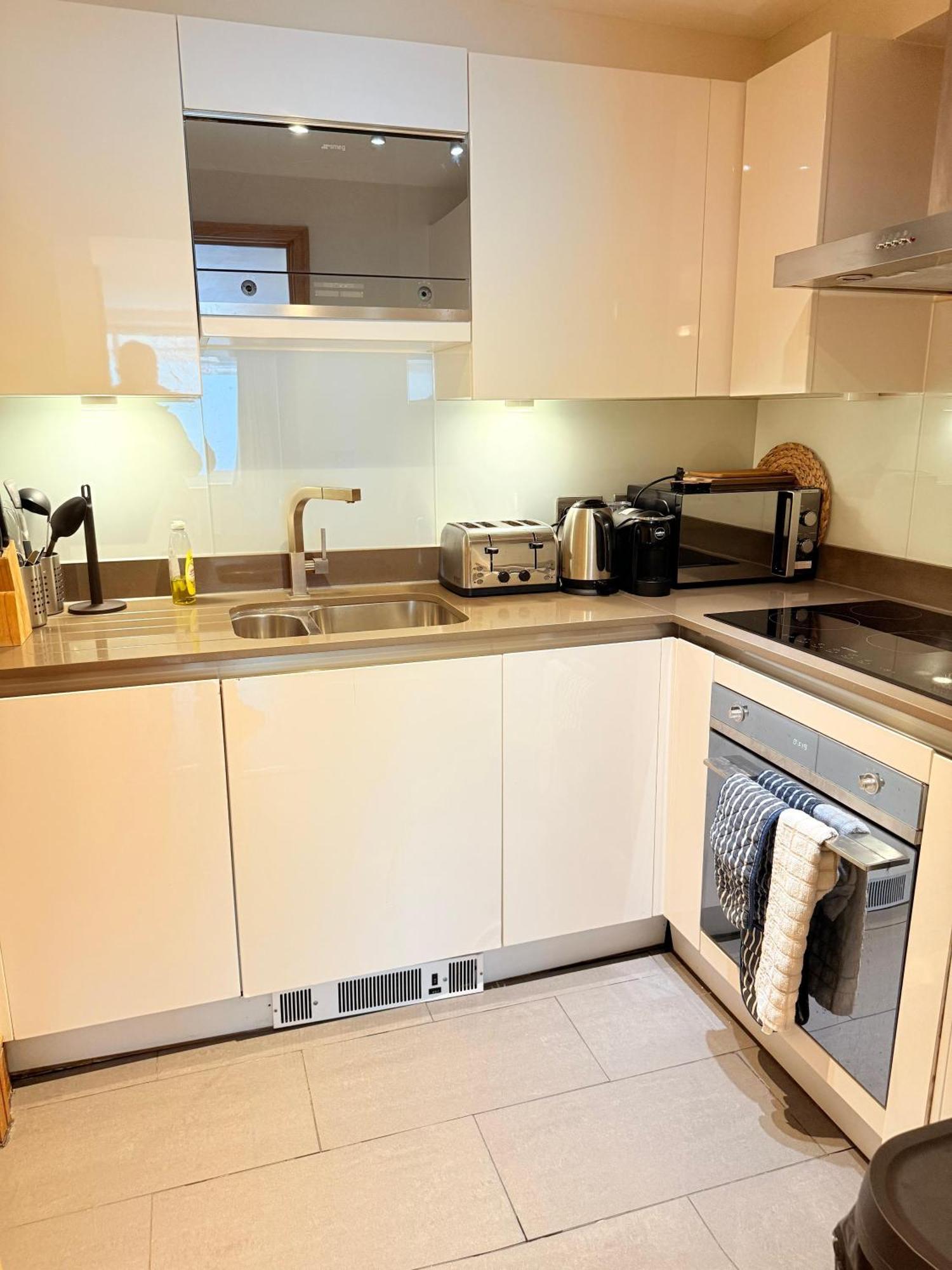 Westwood House Apartment London Bagian luar foto